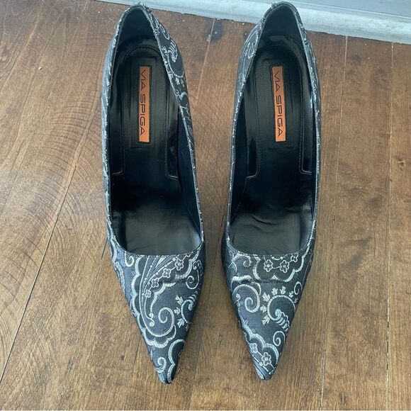 Via Spiga Black Gray Silver Brocade Pointed Toe Pumps Heels Italy, size 9M - Picture 4 of 16